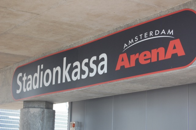 Brobbey mogelijk op weg naar Turkije: 'Ajax onderhandelt met Besiktas'